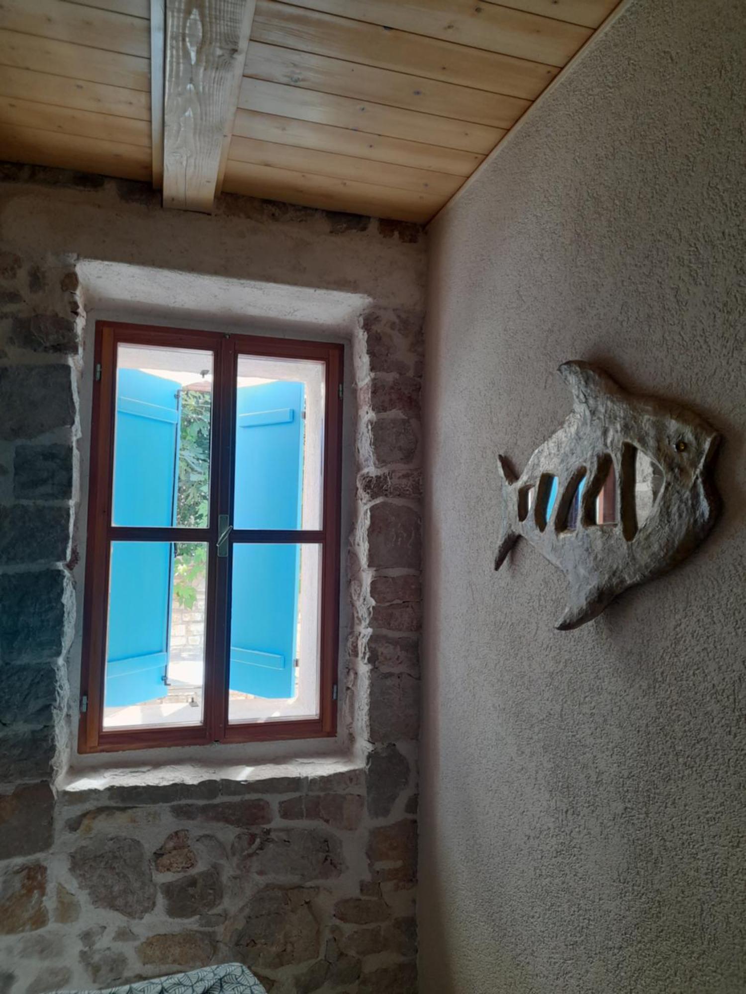 Kamena Kuca Mamma Mia Villa Sukošan Rum bild
